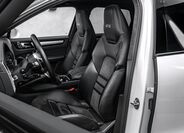 Porsche Cayenne 12