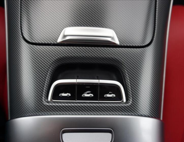 Mercedes-Benz 200 13