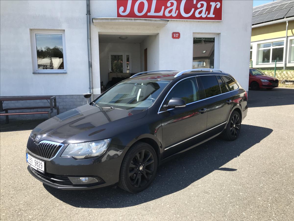 Škoda Superb