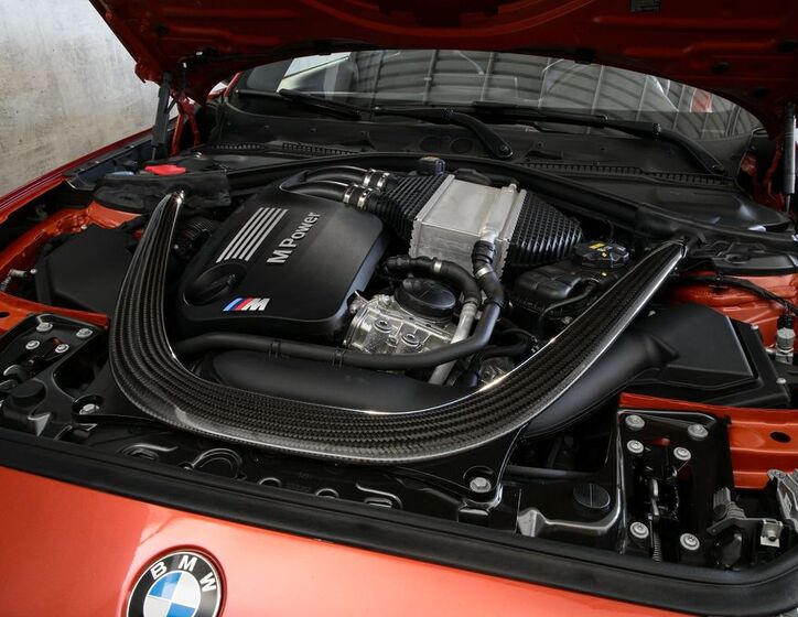 BMW M2 34