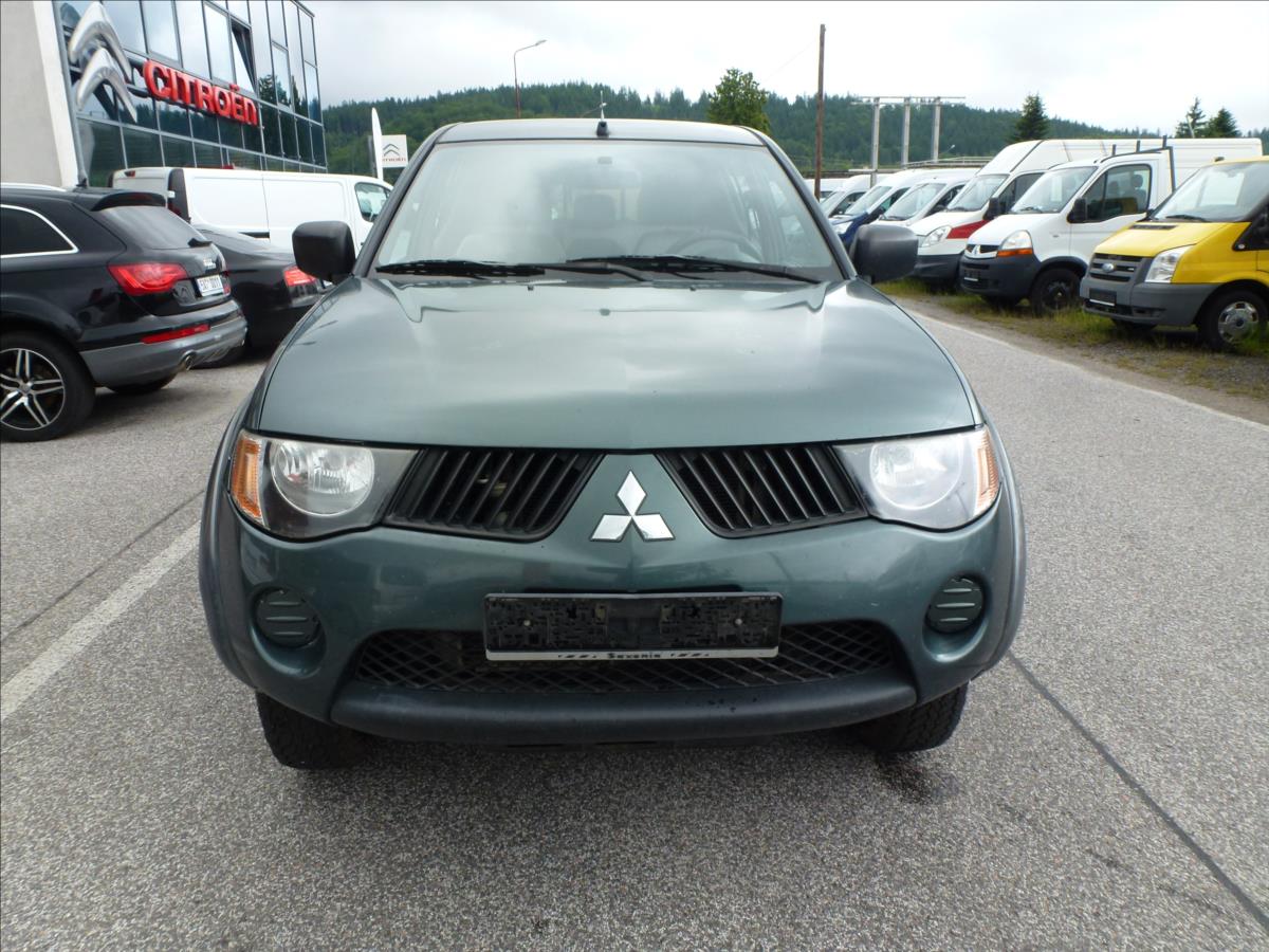 Mitsubishi L200