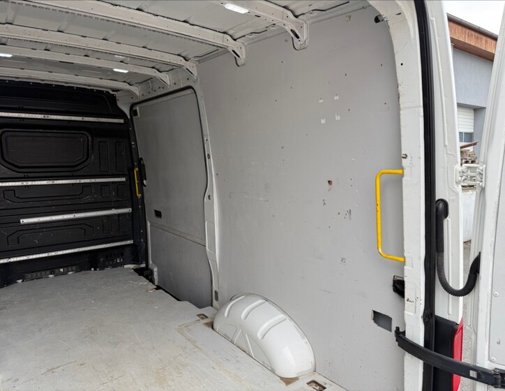 Volkswagen Crafter 25