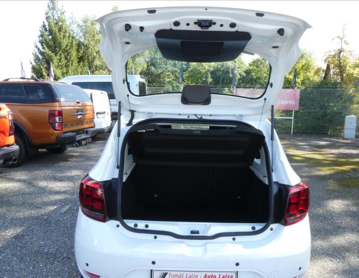 Dacia Sandero 23