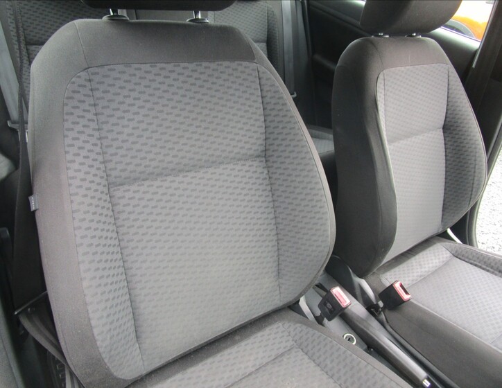 Škoda Fabia 17