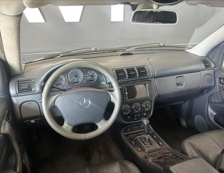 Mercedes-Benz Třídy M 19