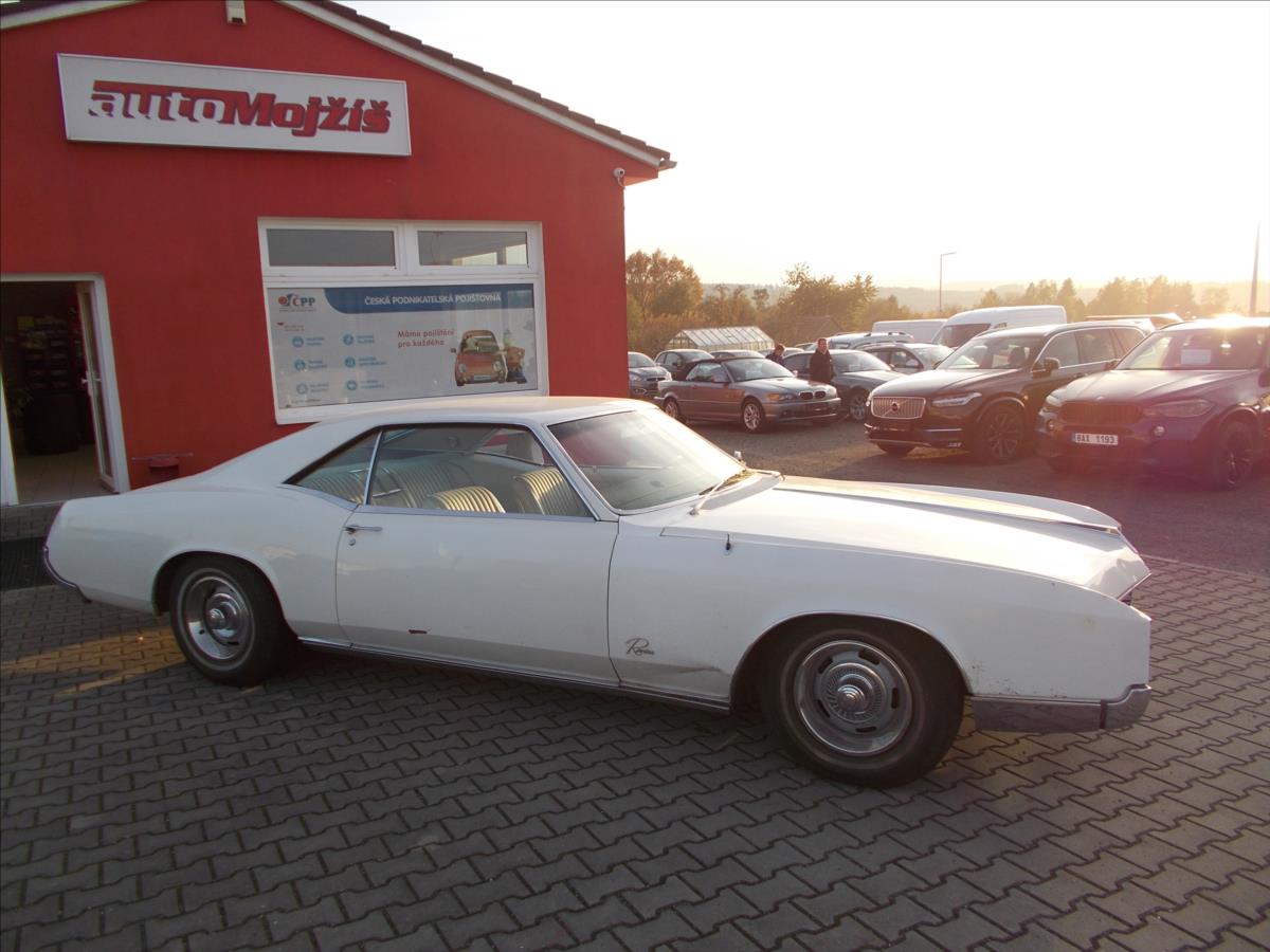 Buick Riviera