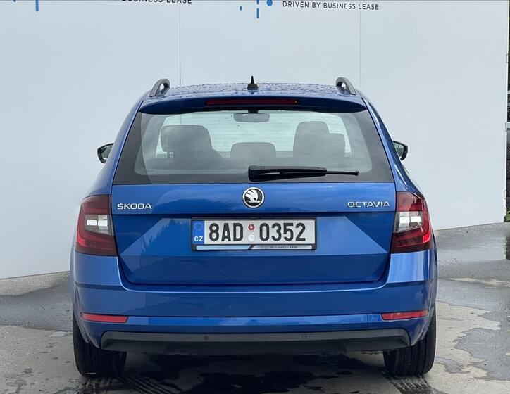 Škoda Octavia 23