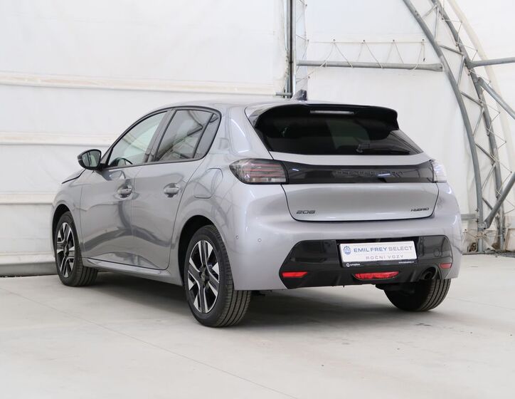 Peugeot 208 8