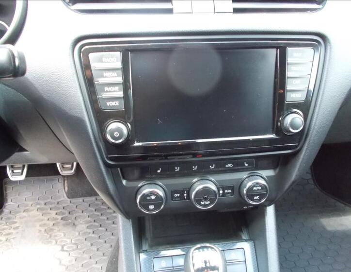 Škoda Octavia 21