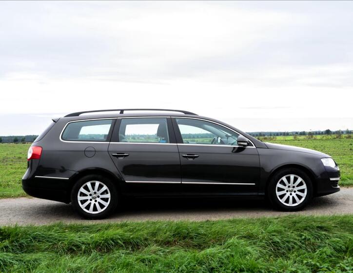 Volkswagen Passat 2
