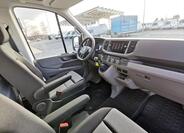 Volkswagen Crafter 8