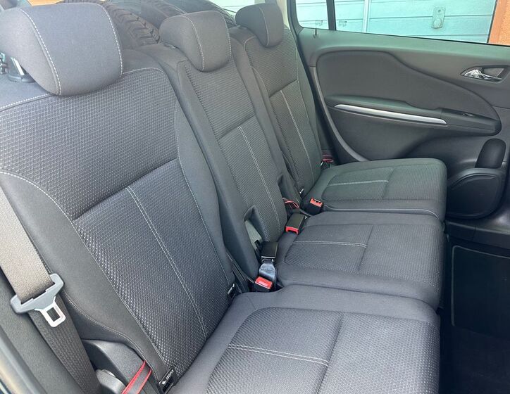 Opel Zafira 20