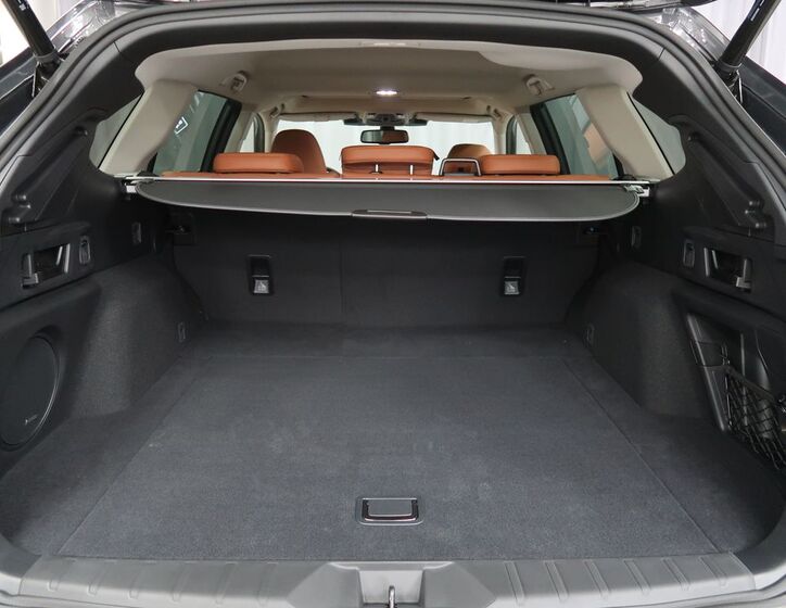 Subaru Outback 8
