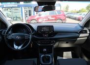 Hyundai i30 16