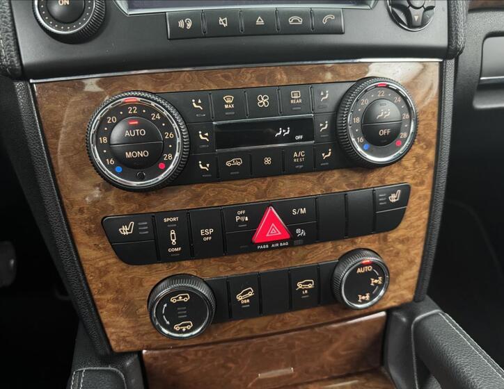 Mercedes-Benz GL 18