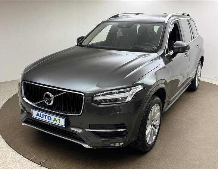 Volvo XC90 1