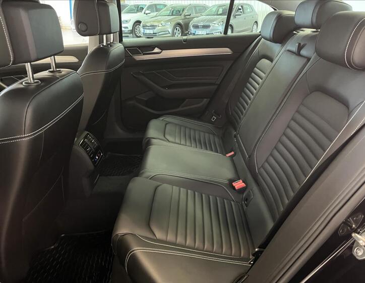 Volkswagen Passat 22