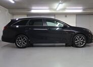 KIA Ceed 4