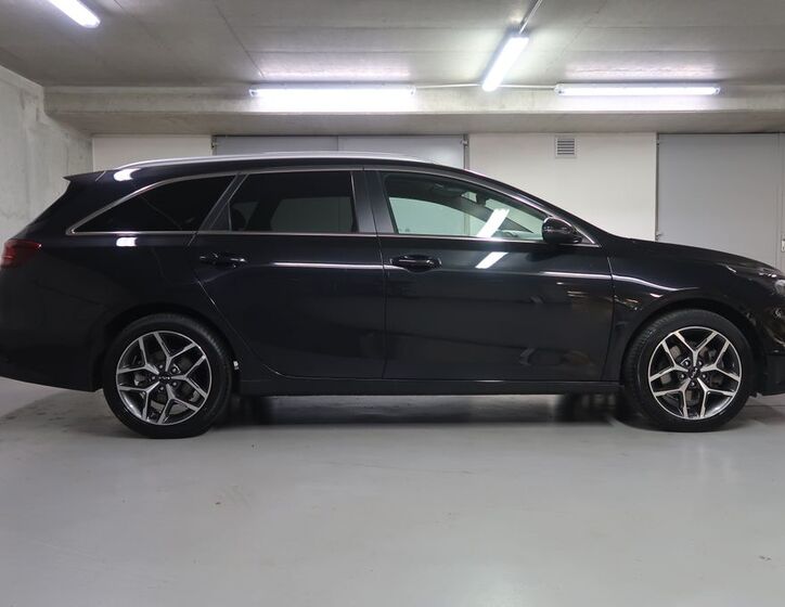 KIA Ceed 4