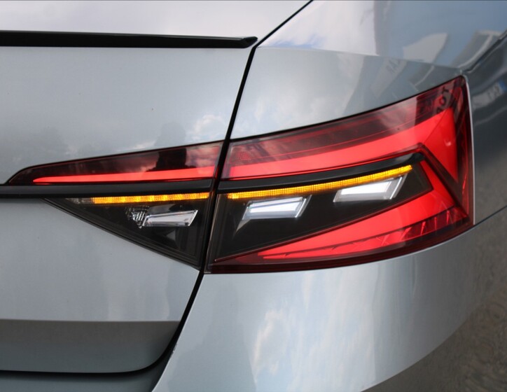 Škoda Superb 41