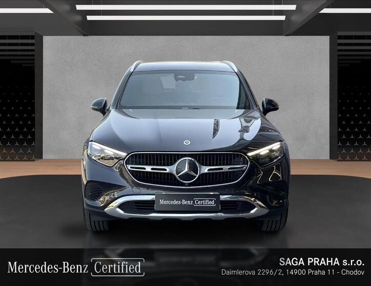 Mercedes-Benz GLC 8