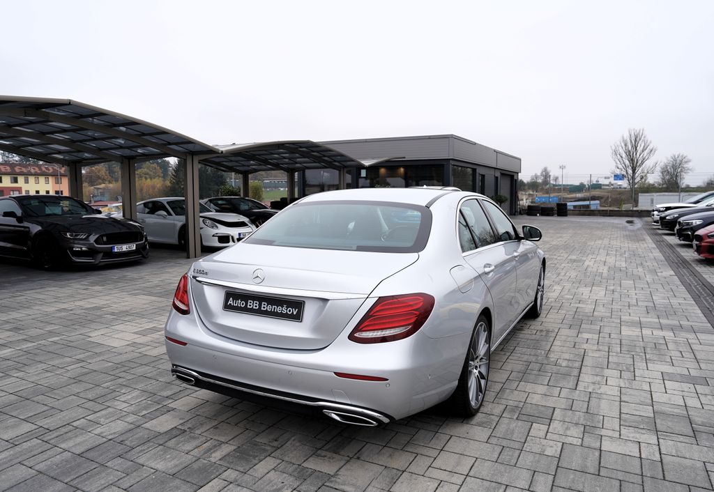 Mercedes-Benz Třídy E