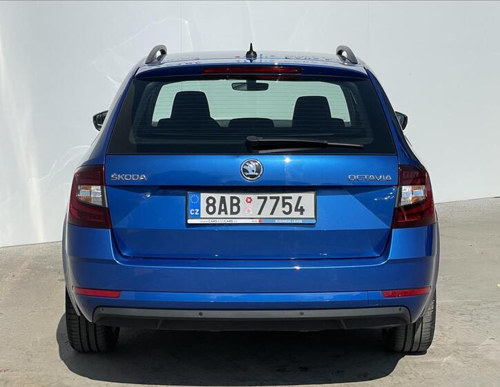 Škoda Octavia 23
