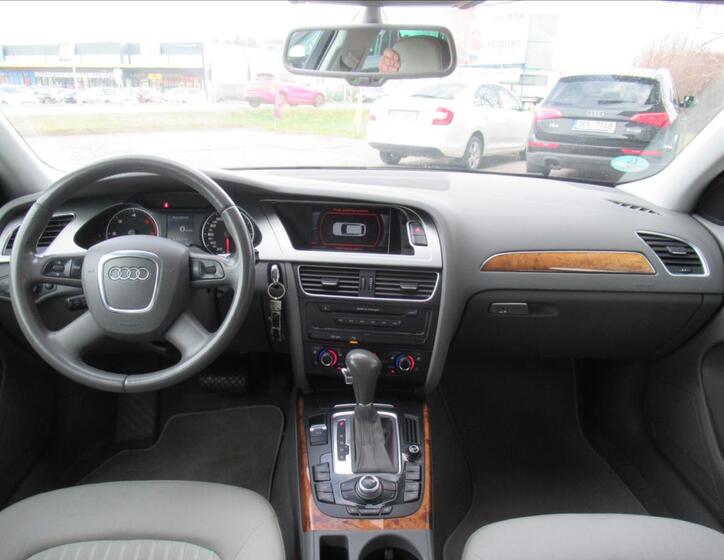Audi A4 9