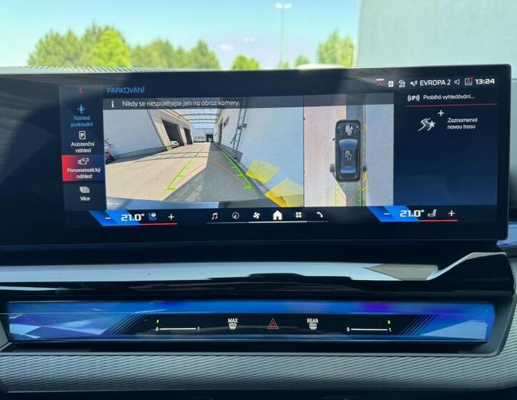 BMW i5 11