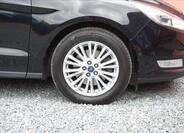 Ford Galaxy 9