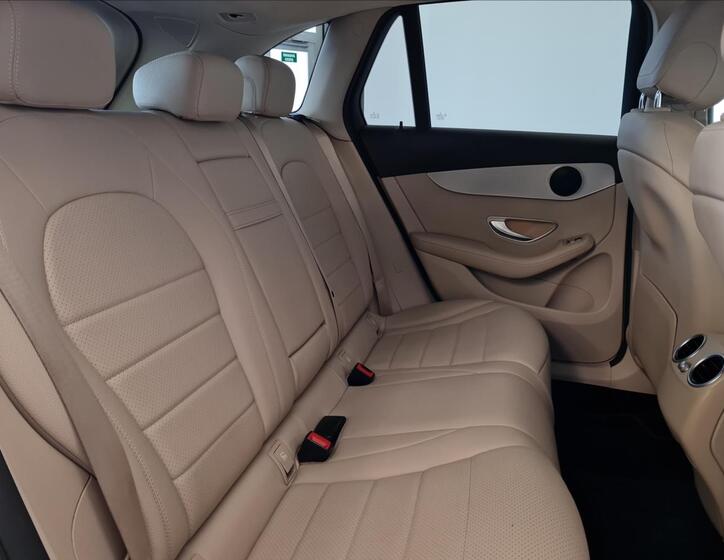 Mercedes-Benz GLC 19