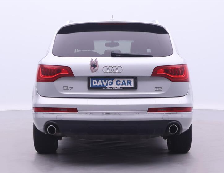Audi Q7 6
