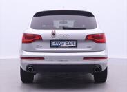 Audi Q7 6