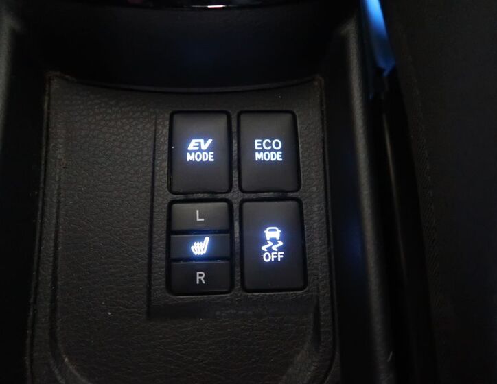 Toyota Yaris 30