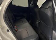Toyota Yaris 12