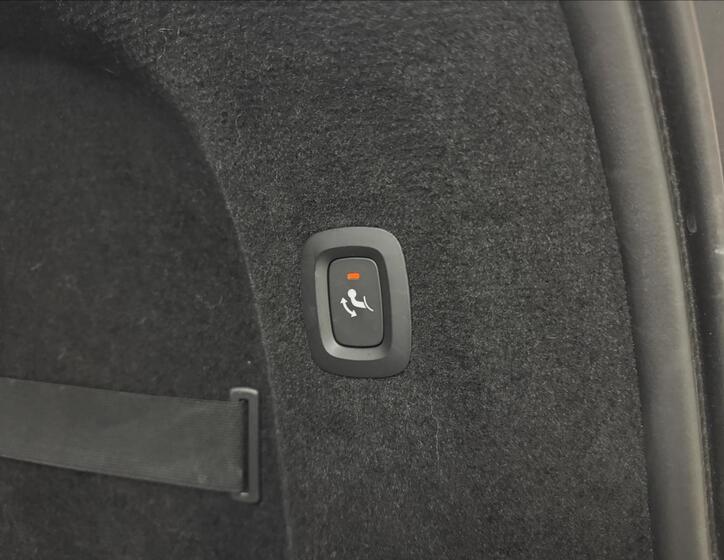 Volvo V90 45