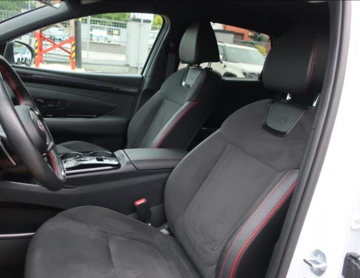 Hyundai Tucson 10