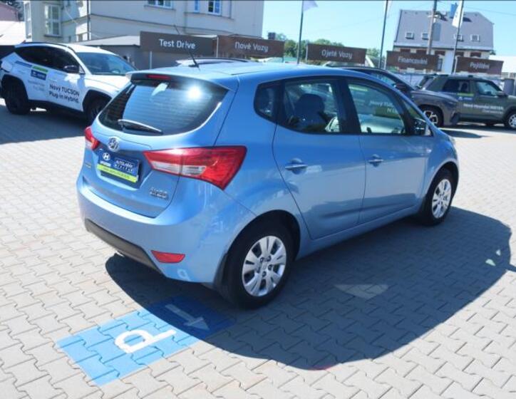Hyundai ix20 7