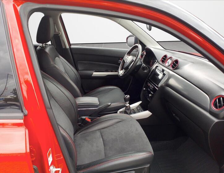 Suzuki Vitara 18