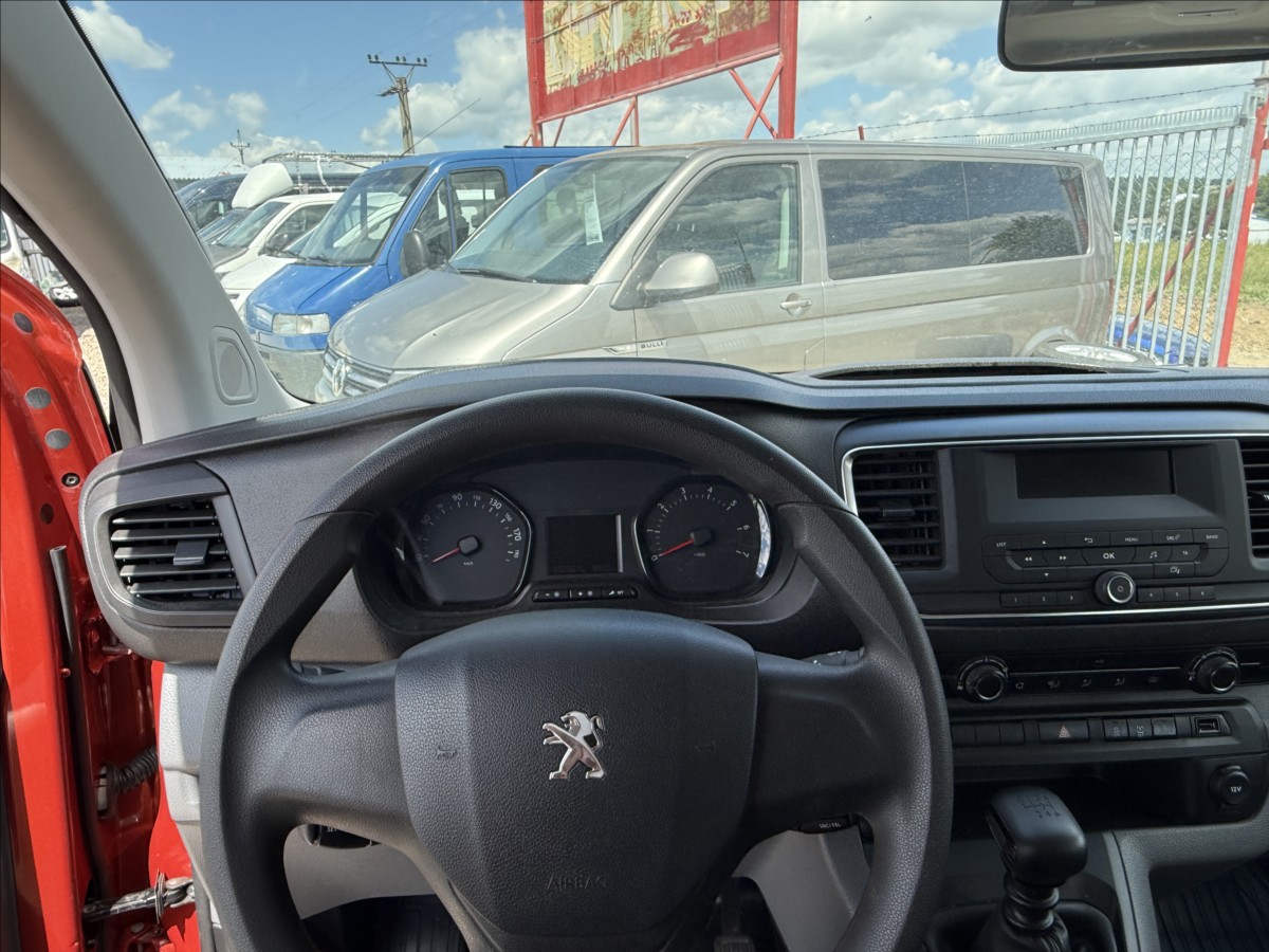 Peugeot Traveller