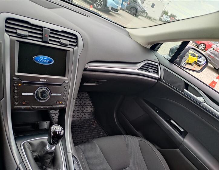 Ford Mondeo 46