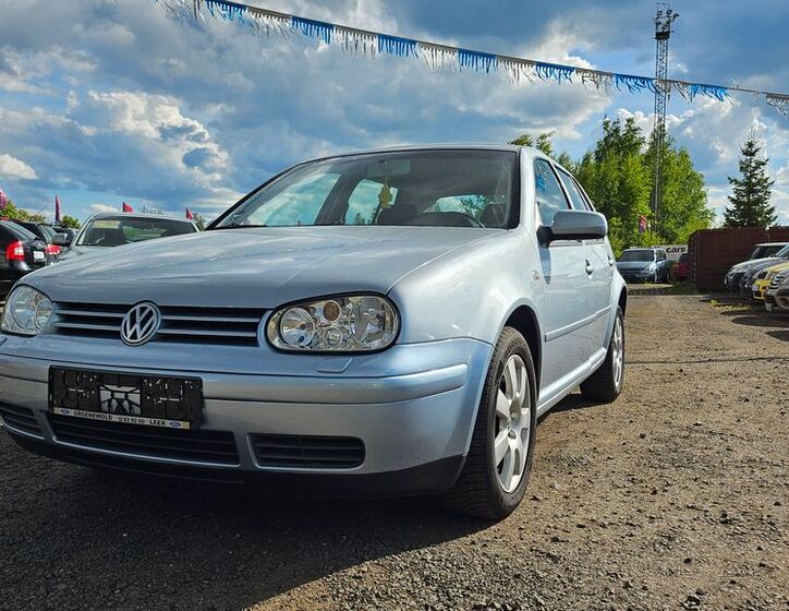 Volkswagen Golf 2