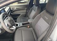 Jeep Avenger 11