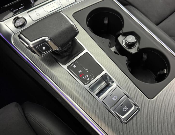 Audi A6 32