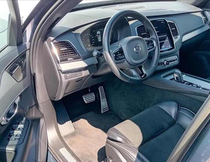 Volvo XC90 5