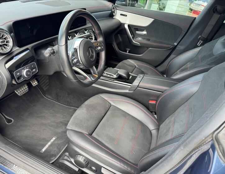 Mercedes-Benz CLA 5