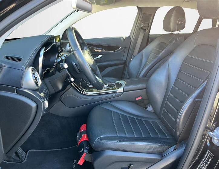 Mercedes-Benz GLC 21