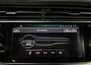 Audi Q8 24