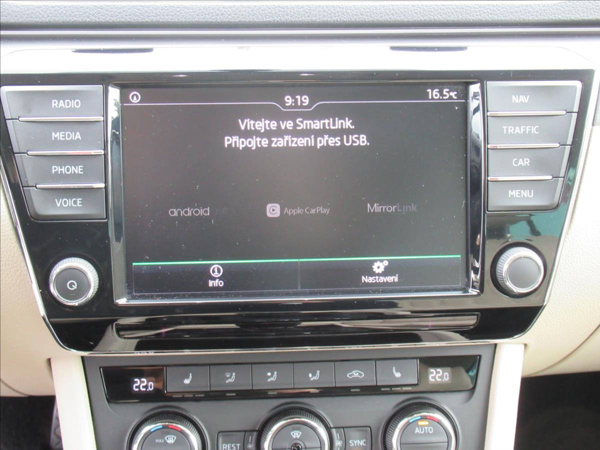 Škoda Superb