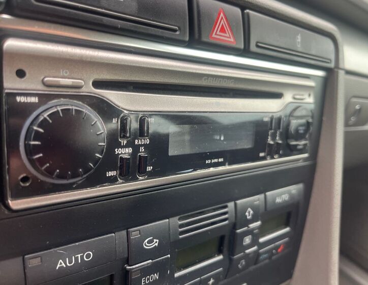 Audi A4 25